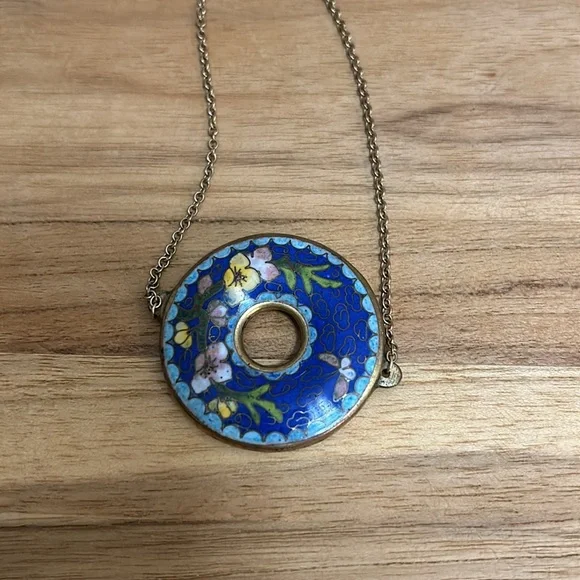 Vintage Cloisonné Necklace - Picture 2 of 3